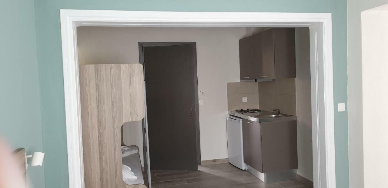 Apartmán Chriselia Nea Roda Exteriér fotografie